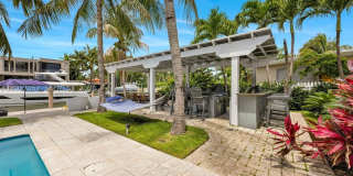 1074 NE Little River Dr Gallery 26