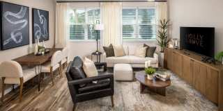 Holly Grove Gallery 14