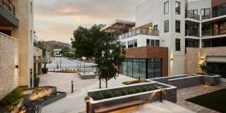 Santal Thousand Oaks Gallery 13