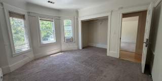 Spacious 3-Bedroom Midtown Home with Central A/C & Two Assigned Parking Spaces Gallery 41