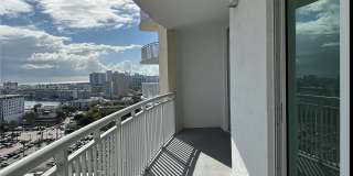 1755 E Hallandale Beach Blvd Gallery 20