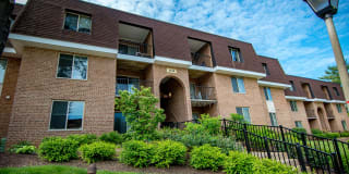 Oakton Park Apartments Gallery 22