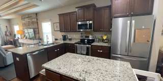 3BR|2.5BA Home in Villages of Mill Bayou Gallery 6