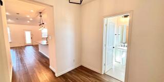 512 Virginia Way Gallery 4