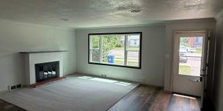 410 Quincy St Gallery 15