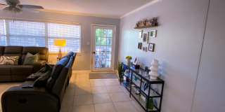 207 North Gomez Avenue Gallery 4