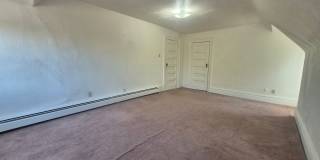 1728 Wightman Street Gallery 13