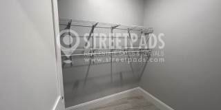 2 Oakland St. Gallery 8