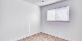 2012 Amy Sue Drive unit: B Gallery 40