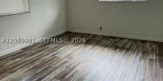 2050 NW 43rd Ter Gallery 3