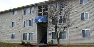 2 Bedroom 1 Bath Condo Gallery 2