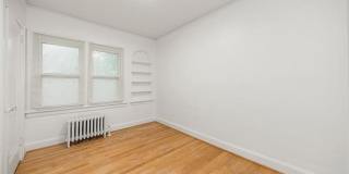 16581 BAYLIS Street Gallery 16