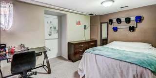 Huge room in a large shared home, private bathroom, great neighborhood, friendly roommates! Gallery 7