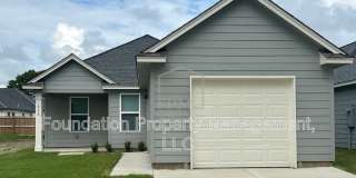 313 Westree Street Gallery 1