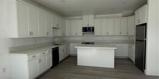 6590 Almeria Gallery 2