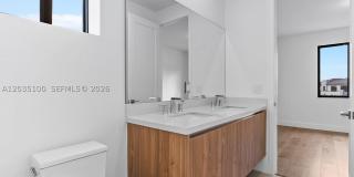 19701 NE 16th Pl Gallery 74