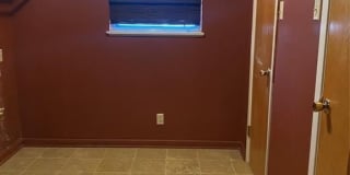 646 N Main Street Gallery 13