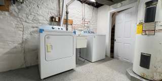 Now showing this updated 3BR 1.5 bath house! Gallery 34
