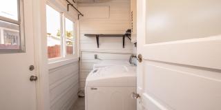 Charming North Park 2 Bedroom with Washer/Dryer, Backyard & Parking! Gallery 12