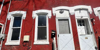 3 Bedroom House plus finish Attic Train Station ! 3 Bedroom House plus finish Attic Train Station ! Gallery 1