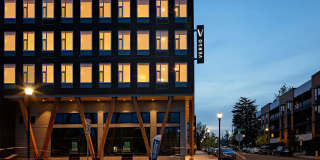 Verso Gallery 7