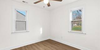 24266 Eureka Avenue Gallery 9