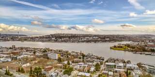 1 Bedroom 1 Bathroom Eastlake Condo W/ Stunning Views Gallery 16