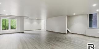 129 Russell Street Gallery 4