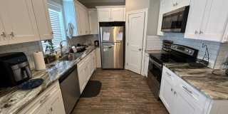 632 Clay Street Gallery 5