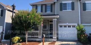 1052 Addison Circle Gallery 1