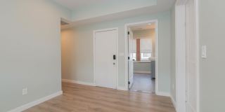 229 N Derby Ave Gallery 9