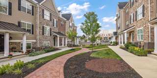 607 PONY Lane Gallery 1