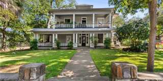 527 W San Antonio Street unit: 6 Gallery 1