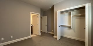 Elegant South Cooper Mountain Home with 4 Bedrooms, Bonus Room, Main-Level Suite & Designer Finishes Gallery 27