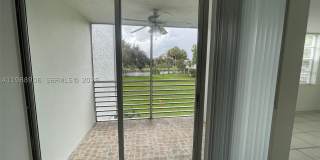 9441 Live Oak Pl Gallery 25
