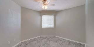 READY TO TOUR NOW! Great Townhouse with 2 Bedrooms 2 Bath! Gallery 18