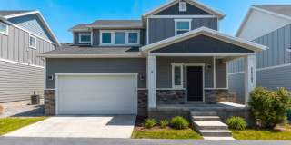 Modern 3-Bed Home with Finished Basement Gallery 1