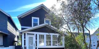 AVAILABLE August 3st - 3 bed 1 Bath Home! AVAILABLE August 3st - 3 bed 1 Bath Home! Gallery 1