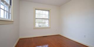 482 Snow Hill Street Gallery 11