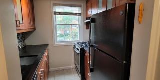 4358 N PERSHING Drive Gallery 25