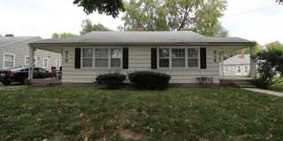 One Bedroom Duplex in North Kansas City Gallery 1