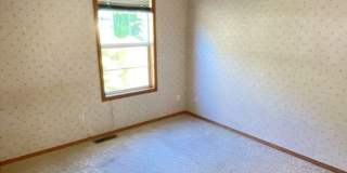 PRELEASING: 4 bdrm/1.5 bath house near WWU Park-N-Ride PRELEASING: 4 bdrm/1.5 bath house near WWU Park-N-Ride Gallery 15