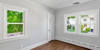 526 Carroll Avenue Gallery 11