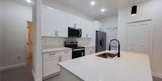 1620 WELLAND STREET SE Gallery 9