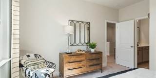 4006 Alderstone Drive Gallery 49