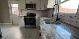 928 S 18th St. Gallery 11