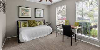 Westmount at River Park Gallery 9
