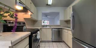 407 E Palm Cir E Gallery 1