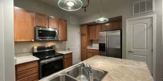 Immaculate Two Bedroom Condo With Large Patio For Rent At Vantage Point Gallery 4