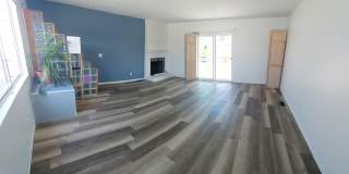 1631 Van Horne Lane Gallery 1